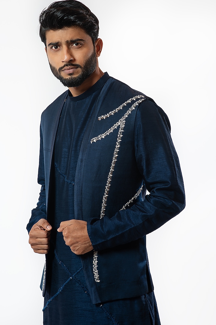 Navy Blue Hand Embroidered Wedding Indowestern Set by Smriti By Anju Agarwal Men at Pernia's Pop Up Shop