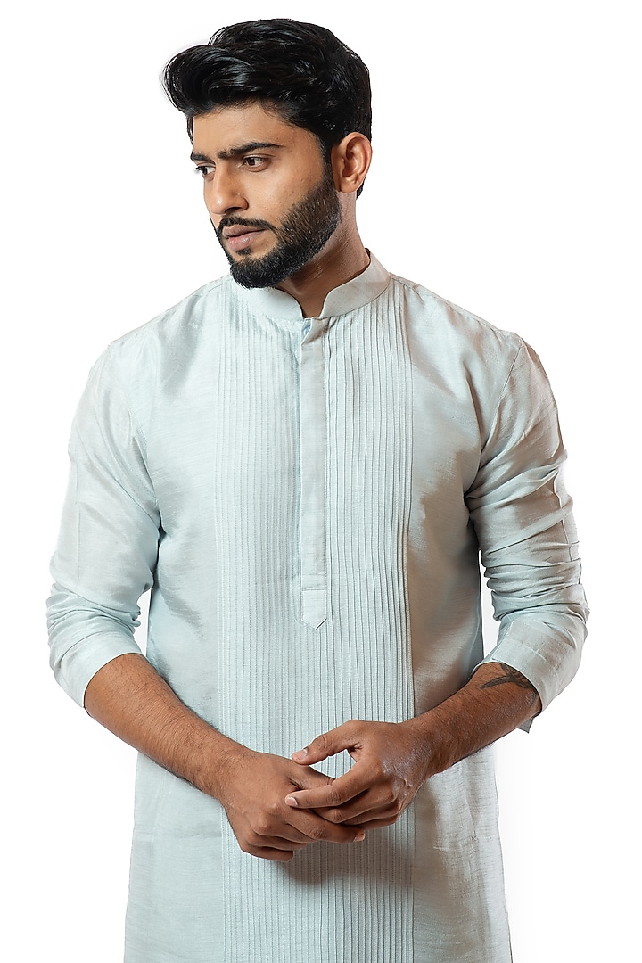 Ice Blue Bamberg Silk Kurta Set by Smriti By Anju Agarwal Men at Pernia's Pop Up Shop