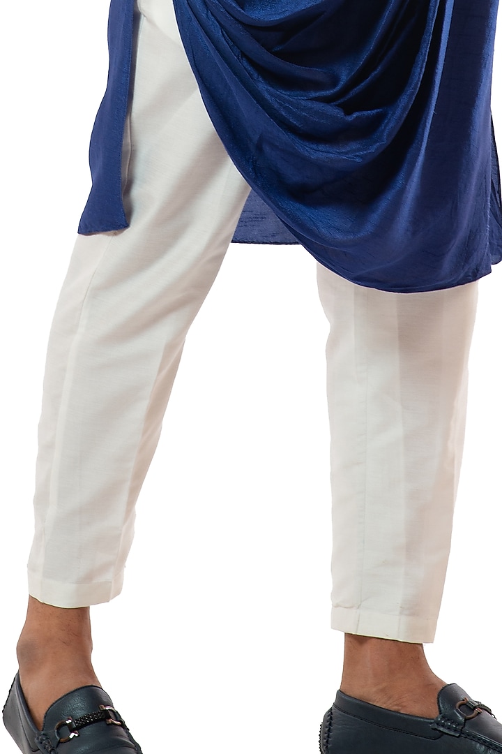Indigo Bam Silk Draped Kurta Set by Smriti By Anju Agarwal Men at Pernia's Pop Up Shop