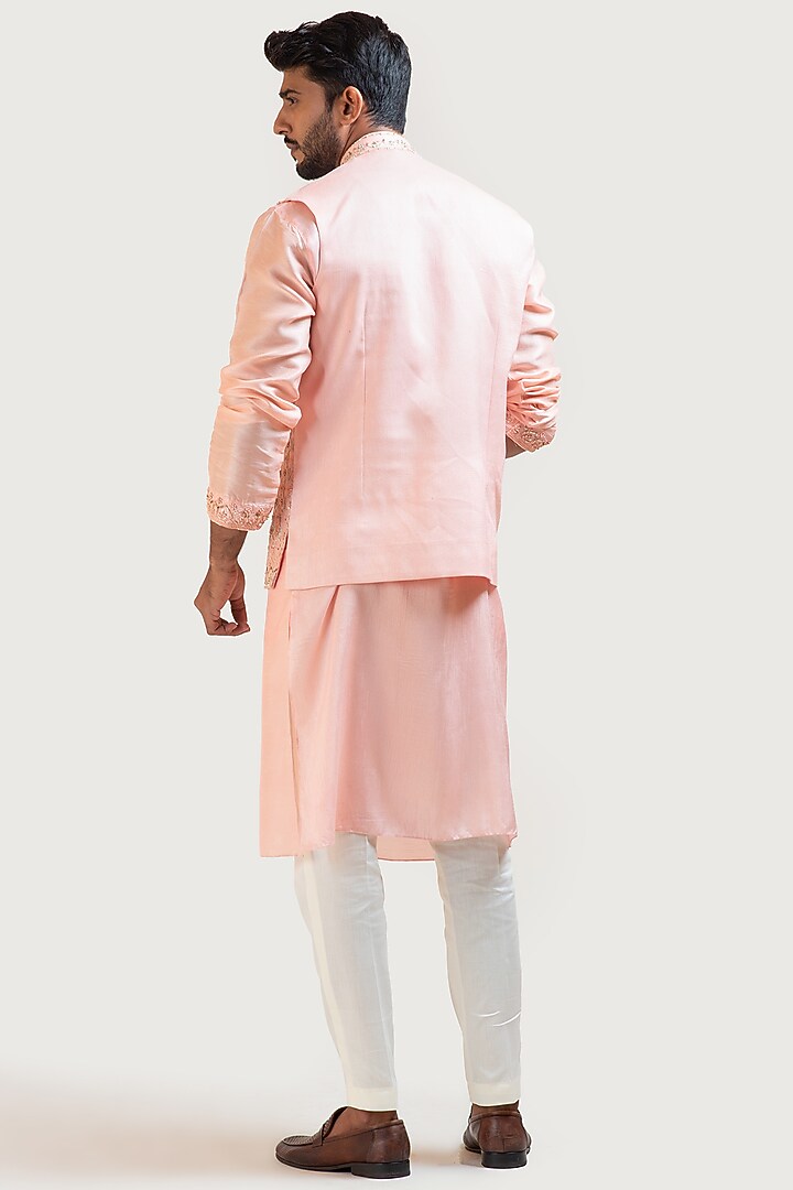 Peach Bamberg Silk Embellished Bundi Jacket Set by Smriti by Anju Agarwal Men at Pernia's Pop Up Shop