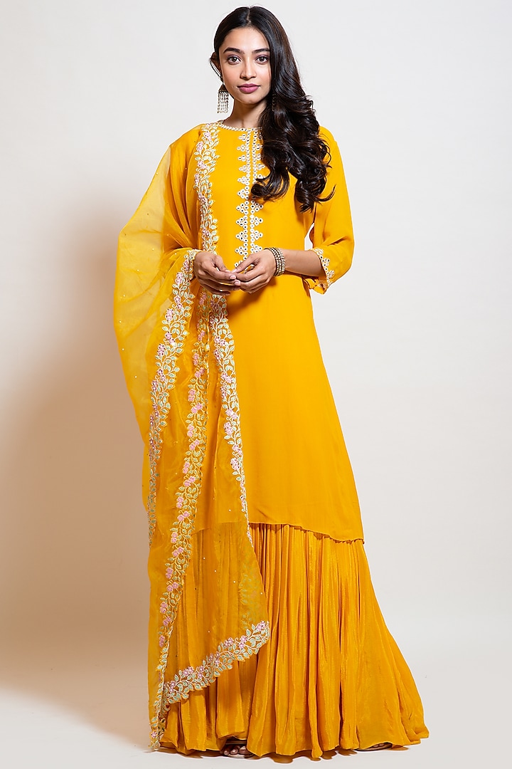 Bright Yellow Georgette Embroidered Kurta Set by Smriti by Anju Agarwal