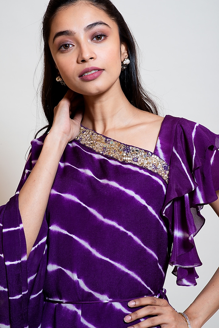 Plum Chinnon Leheriya Draped Kaftan by Smriti by Anju Agarwal at Pernia's Pop Up Shop