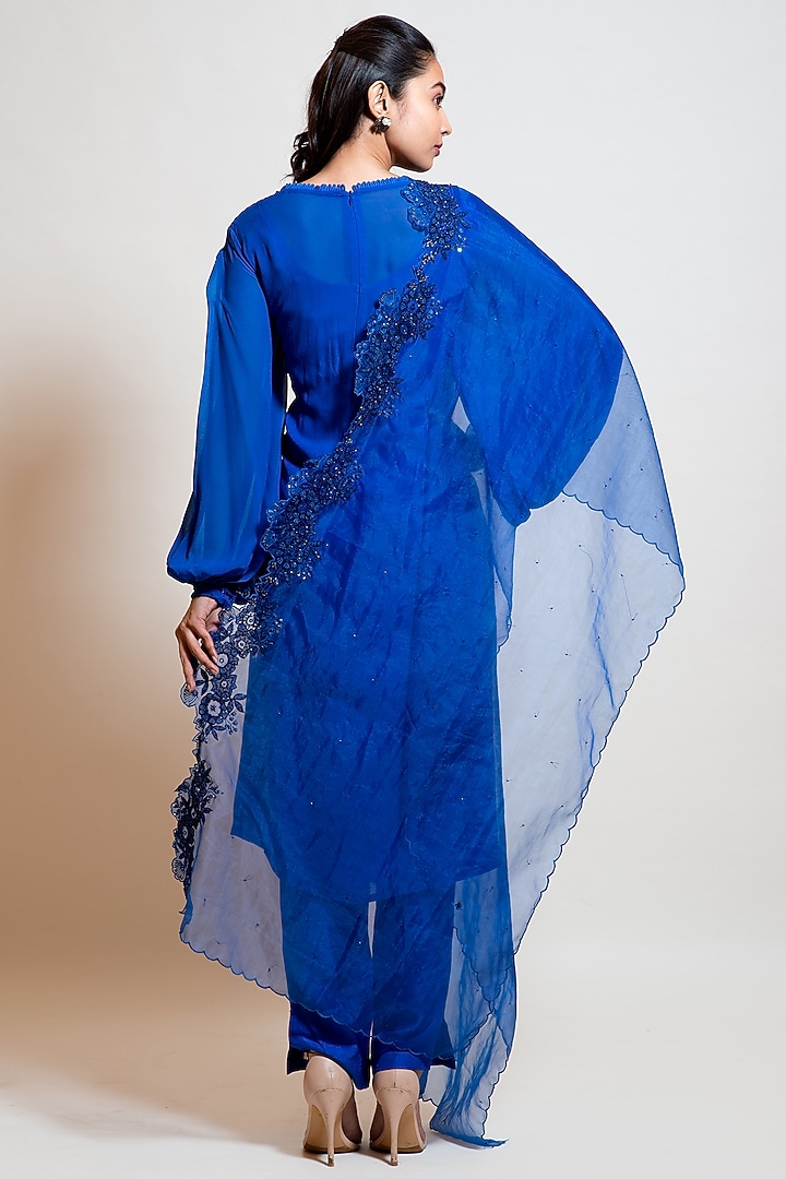 Electric Blue Georgette Kurta Set by Smriti by Anju Agarwal at Pernia's Pop Up Shop
