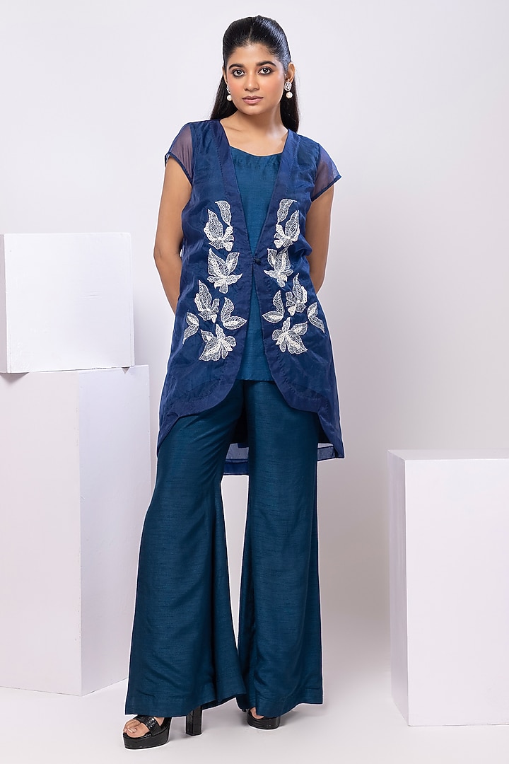 Navy Blue Silk Leaf Embroidered Co-ord Set by Smriti by Anju Agarwal at Pernia's Pop Up Shop