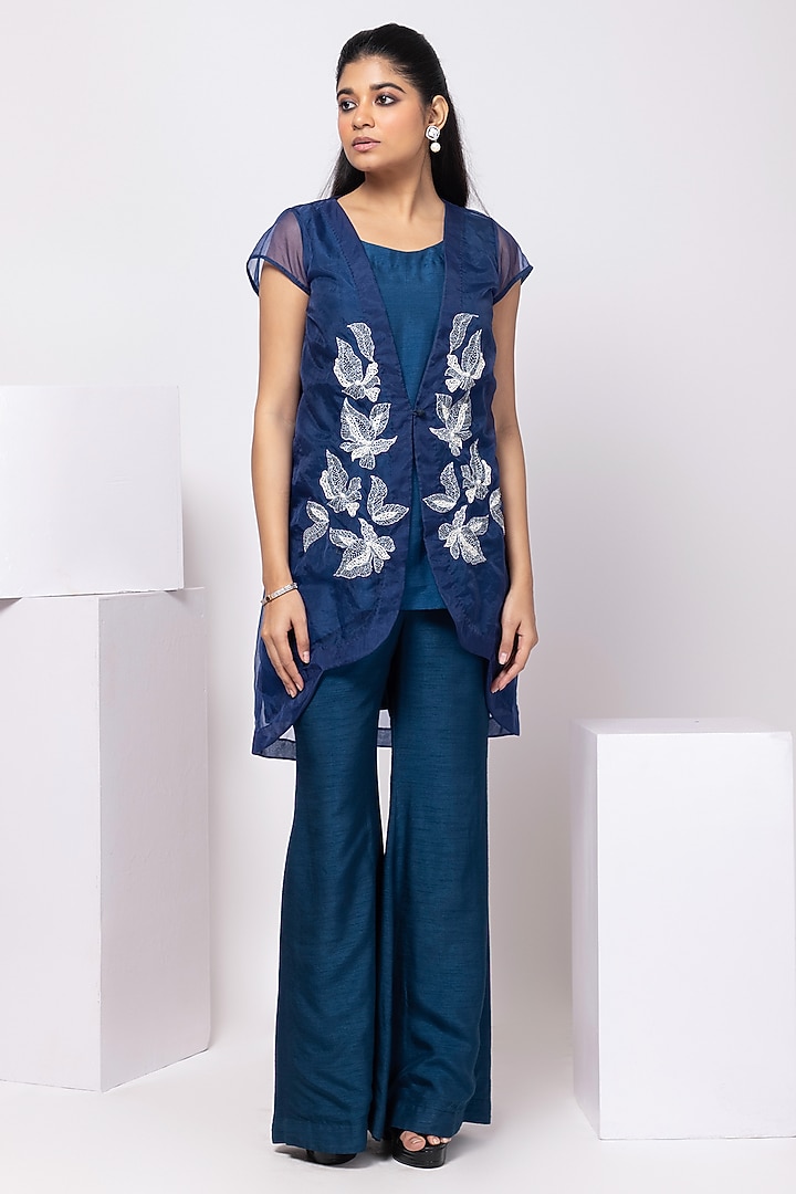 Navy Blue Silk Leaf Embroidered Co-ord Set by Smriti by Anju Agarwal at Pernia's Pop Up Shop