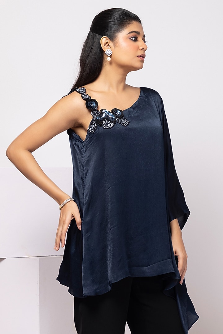 Navy Blue Satin Chinon Floral Embellished Asymmetrical Tunic Set by Smriti by Anju Agarwal at Pernia's Pop Up Shop