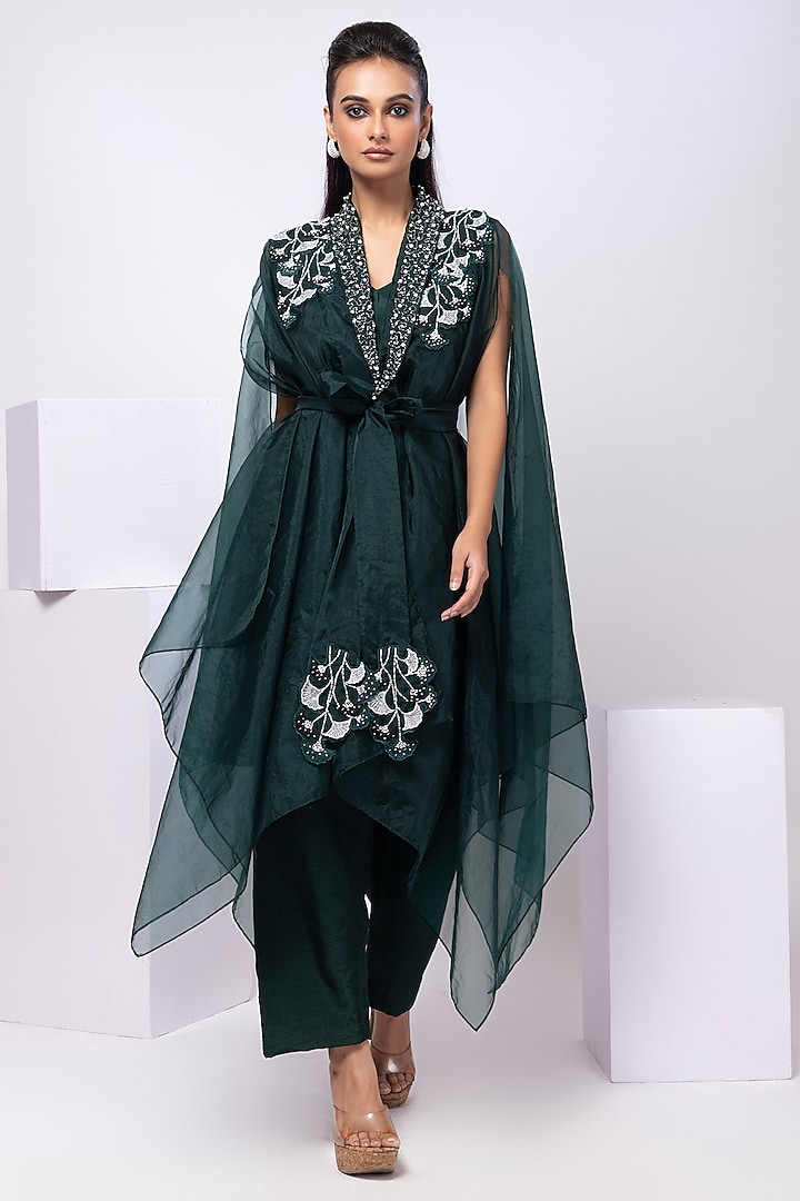 Dark Green Organza Cutdana Embellished Cape Set by Smriti by Anju Agarwal at Pernia's Pop Up Shop