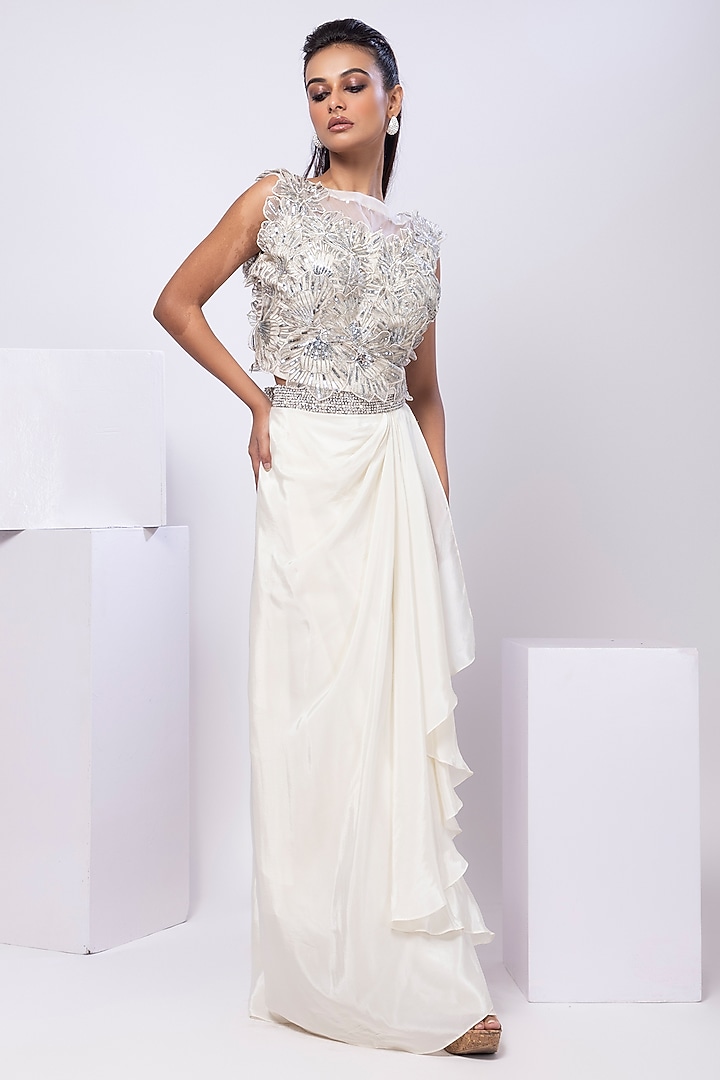 White Organza Floral Embroidered Draped Skirt Set by Smriti by Anju Agarwal at Pernia's Pop Up Shop
