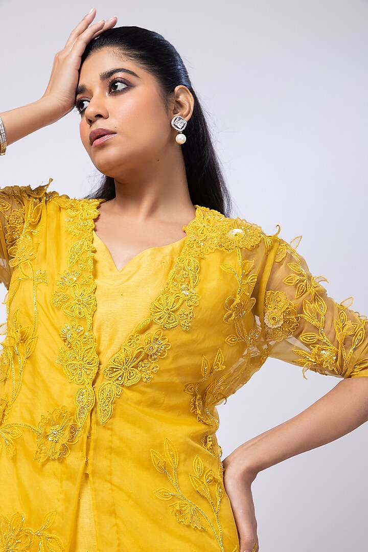 Yellow Organza Floral Embroidered Draped Skirt Set by Smriti by Anju Agarwal at Pernia's Pop Up Shop