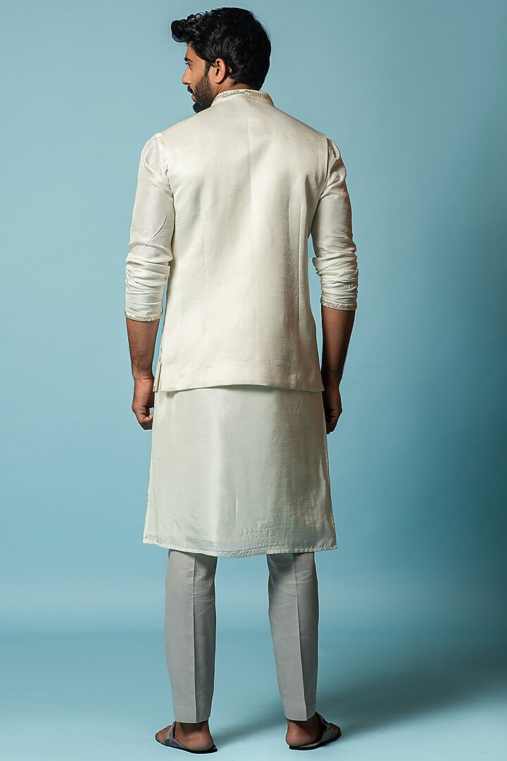 Ivory Linen Satin Hand Embroidered Bundi Jacket by Smriti by Anju Agarwal Men at Pernia's Pop Up Shop