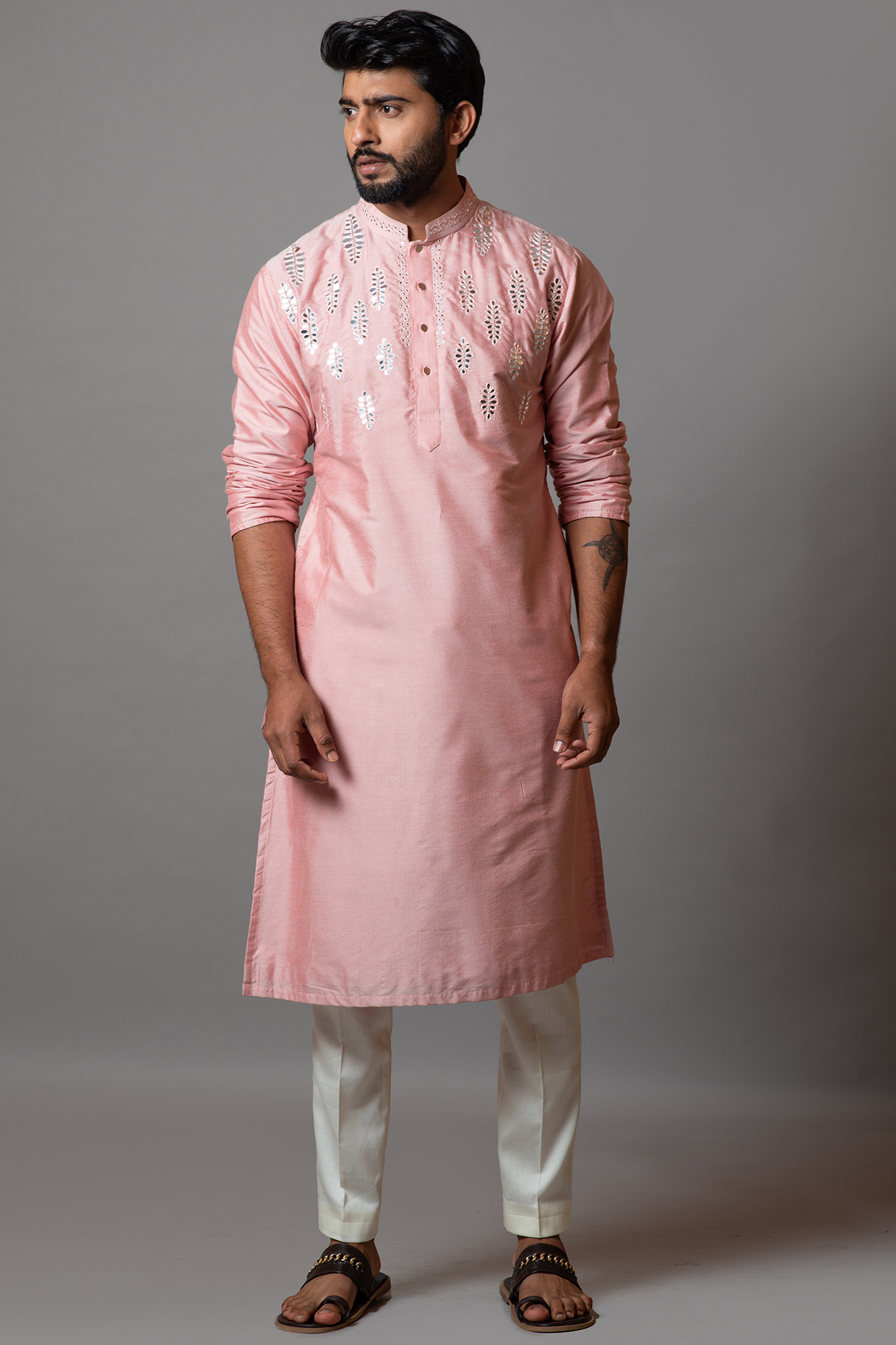 Onion Pink Cotton Silk Kurta Set by Smriti by Anju Agarwal Men at Pernia's Pop Up Shop