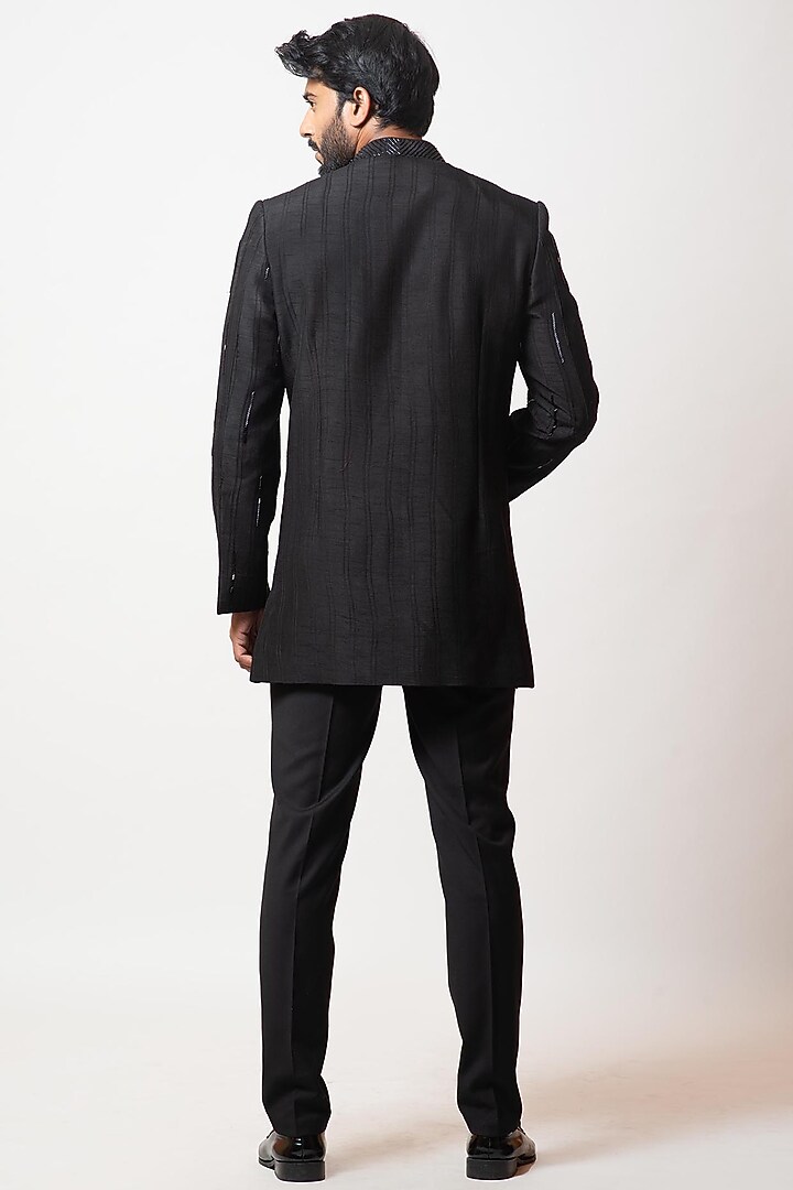 Black Embellished Wedding Bandhgala Set by Smriti by Anju Agarwal Men at Pernia's Pop Up Shop