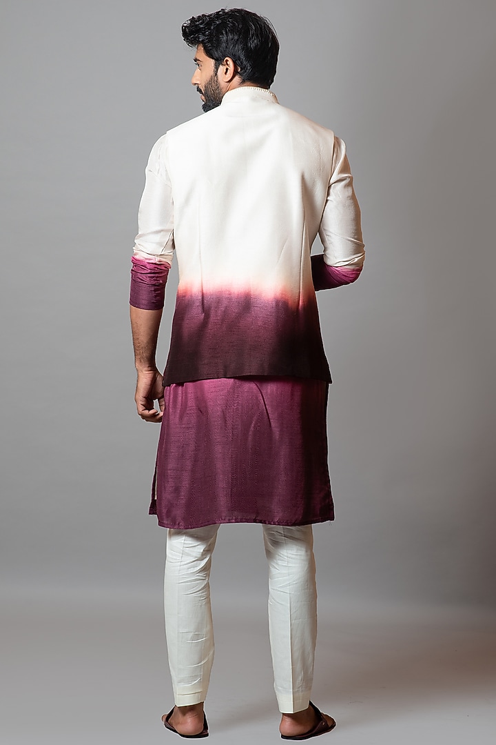 Ivory-Wine Bamberg Silk Thread Embroidered Bundi Jacket by Smriti by Anju Agarwal Men at Pernia's Pop Up Shop