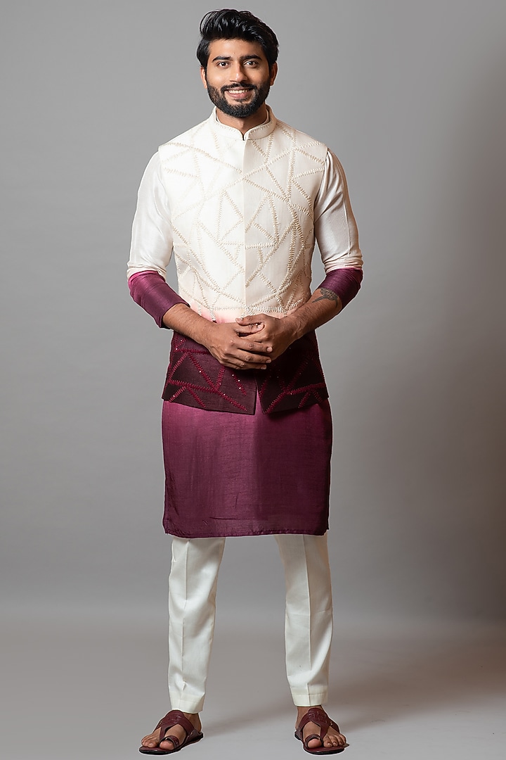 Ivory & Wine Embroidered Kurta Set With Bundi Jacket by Smriti by Anju Agarwal Men at Pernia's Pop Up Shop