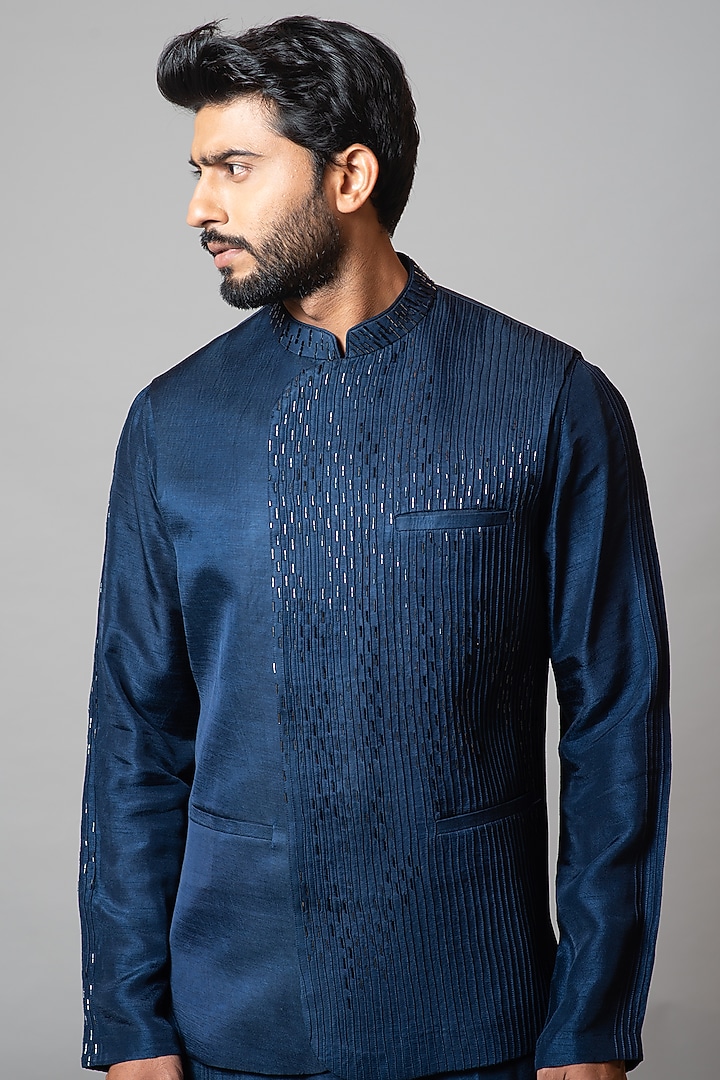 Navy Blue Bamberg Silk Embroidered Bundi Jacket Set by Smriti by Anju Agarwal Men at Pernia's Pop Up Shop