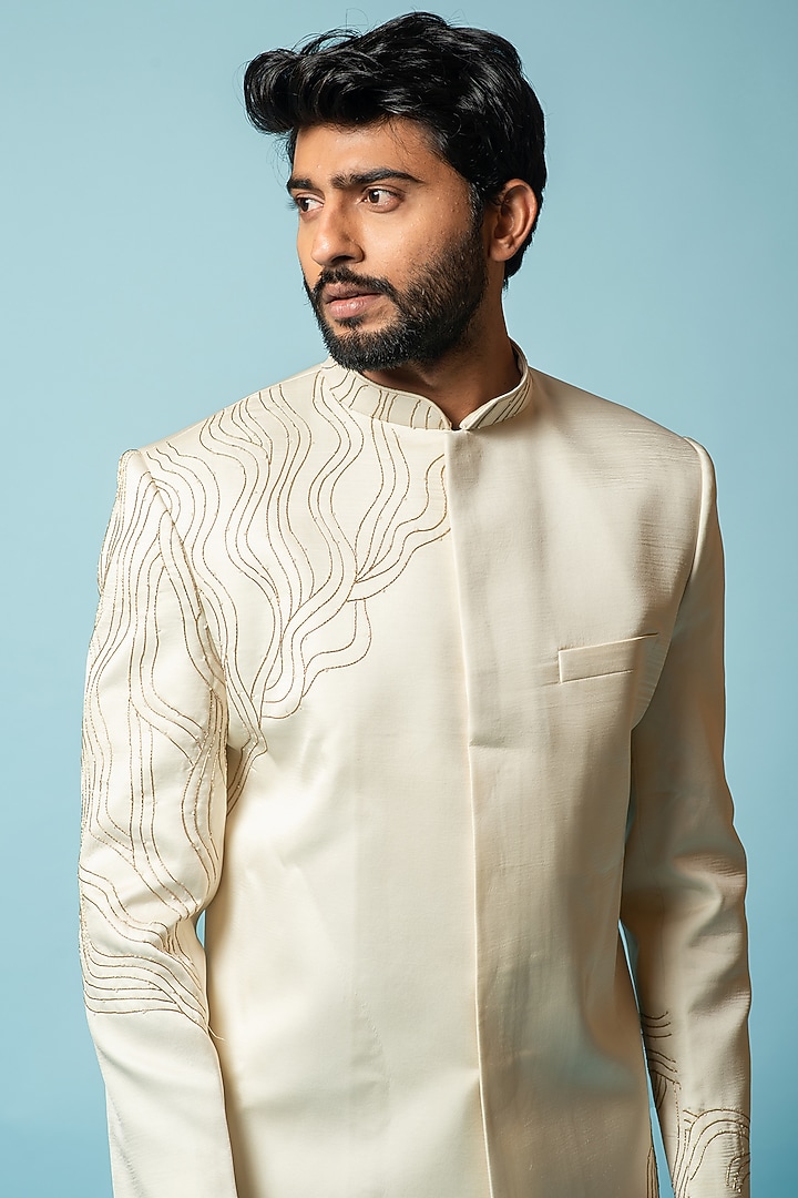 Ivory Embroidered Bandhgala Set by Smriti by Anju Agarwal Men at Pernia's Pop Up Shop