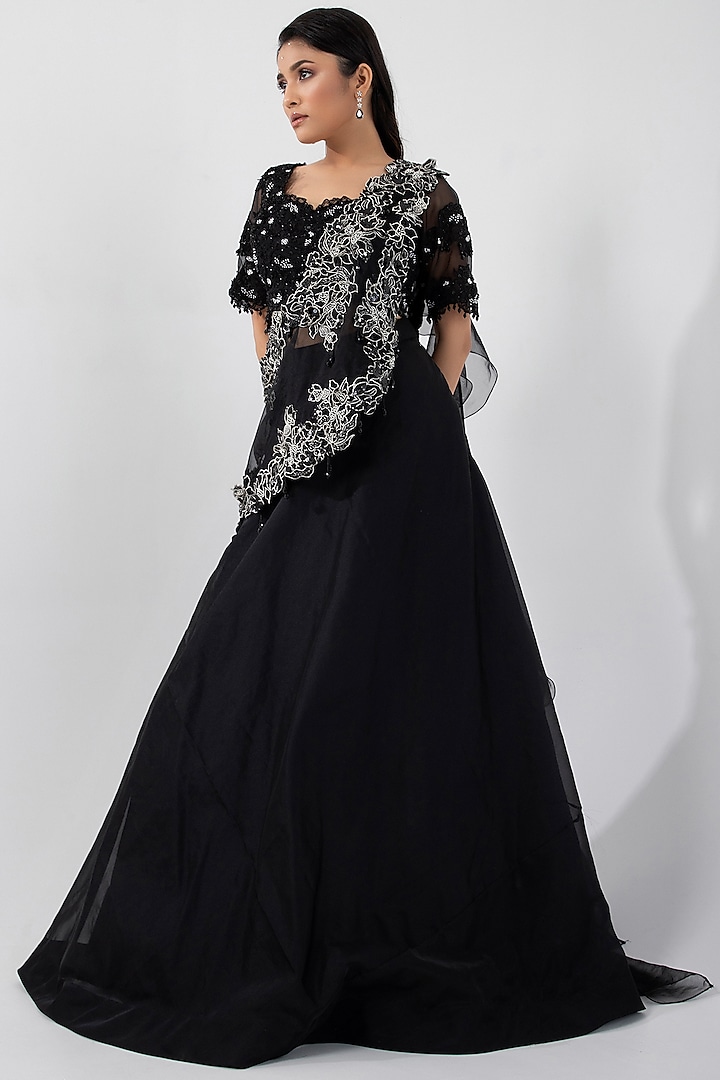 Black Organza & Chinon Draped Wedding Lehenga Set by Smriti by Anju Agarwal at Pernia's Pop Up Shop