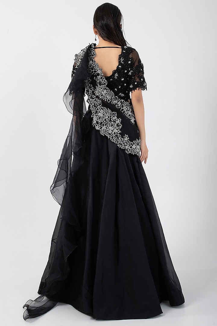 Black Organza & Chinon Draped Wedding Lehenga Set by Smriti by Anju Agarwal at Pernia's Pop Up Shop