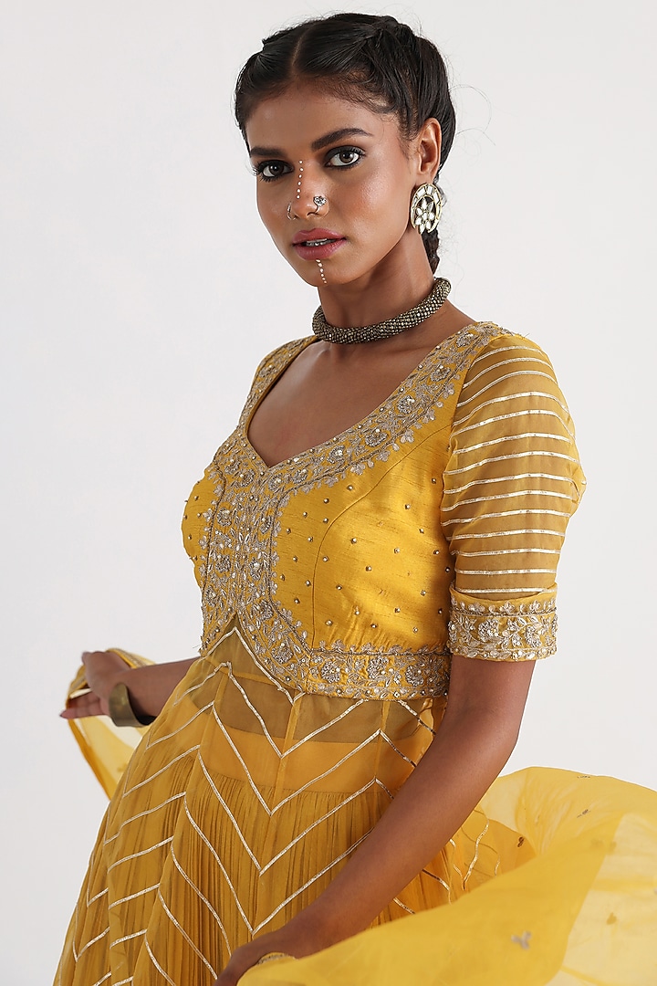 Yellow Bam Silk & Mulmul Skirt Set by Smriti by Anju Agarwal at Pernia's Pop Up Shop