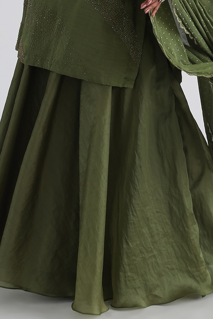 Olive Green Satin & Mulmul Embroidered Kurta Set by Smriti by Anju Agarwal at Pernia's Pop Up Shop