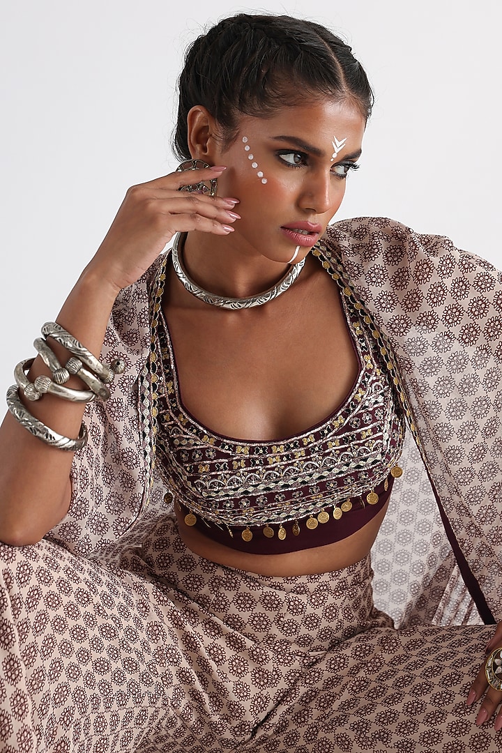 Off-White Viscose Printed & Embellished Cape Set by Smriti by Anju Agarwal at Pernia's Pop Up Shop