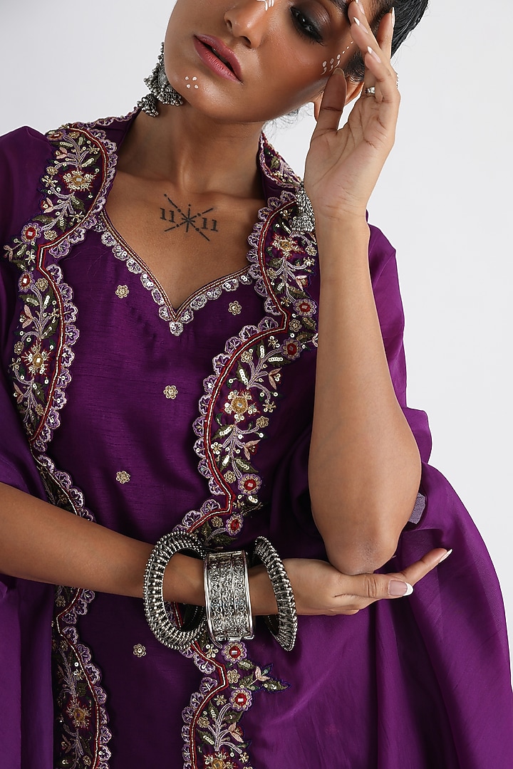 Purple Satin Organza Embroidered Cape Set by Smriti by Anju Agarwal at Pernia's Pop Up Shop