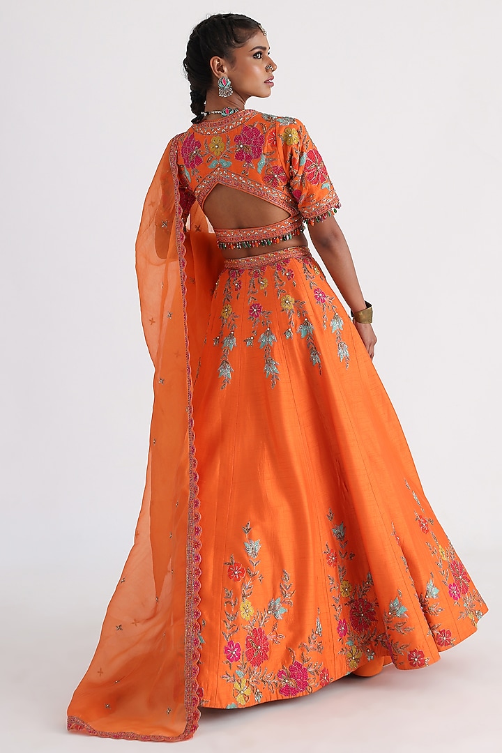 Orange Bam Silk & Taffeta Wedding Lehenga Set by Smriti by Anju Agarwal at Pernia's Pop Up Shop