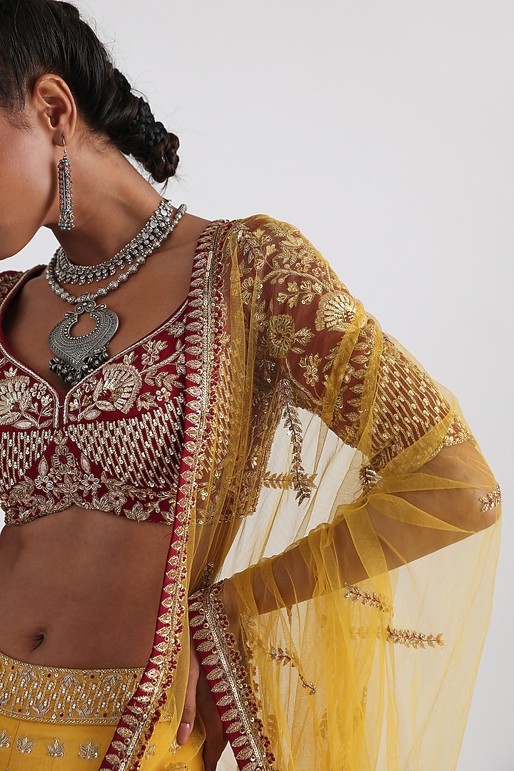 Yellow Linen Satin & Taffeta Embroidered Bridal Lehenga Set by Smriti by Anju Agarwal at Pernia's Pop Up Shop