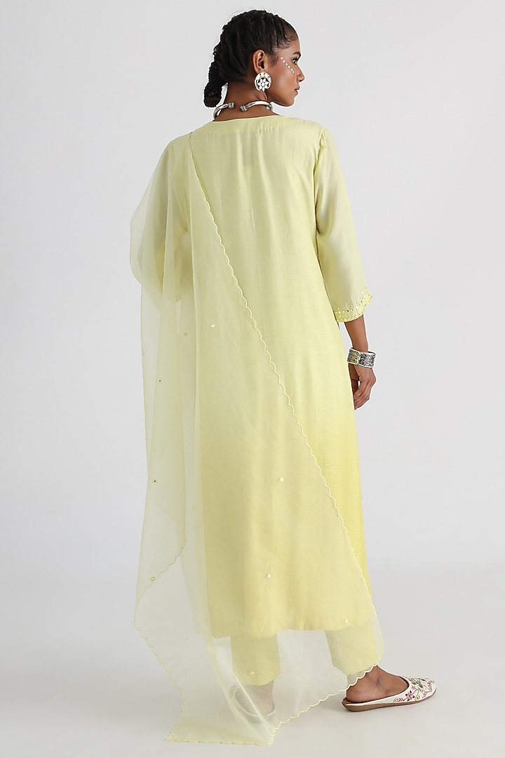 Yellow Bam Silk & Mulmul Embroidered Kurta Set by Smriti by Anju Agarwal at Pernia's Pop Up Shop