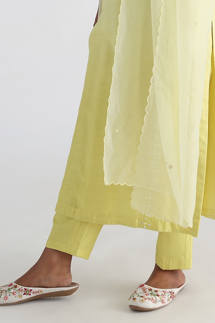 Yellow Bam Silk & Mulmul Embroidered Kurta Set by Smriti by Anju Agarwal at Pernia's Pop Up Shop