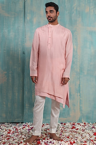 Shell Pink Silk Kurta Set by Smriti By Anju Agarwal Men