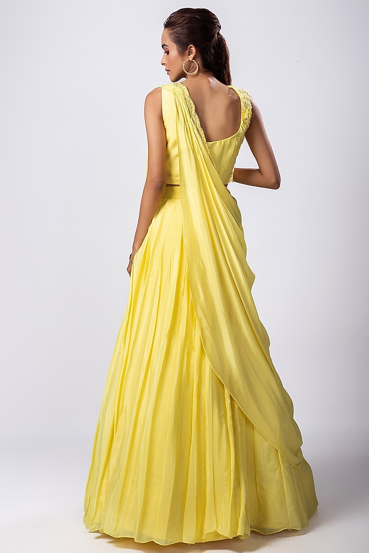 Yellow Chinon Taffeta Lehenga Set by Smriti by Anju Agarwal at Pernia's Pop Up Shop