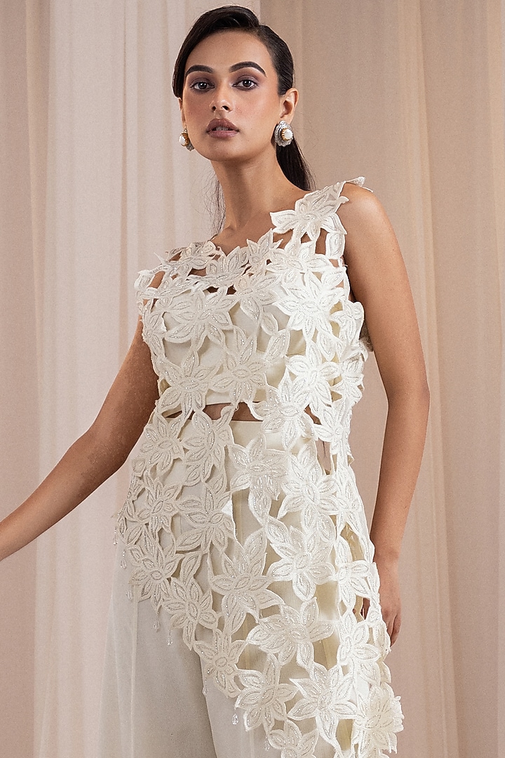 Ivory Chinon Floral Cutwork Pant Set by Smriti by Anju Agarwal at Pernia's Pop Up Shop