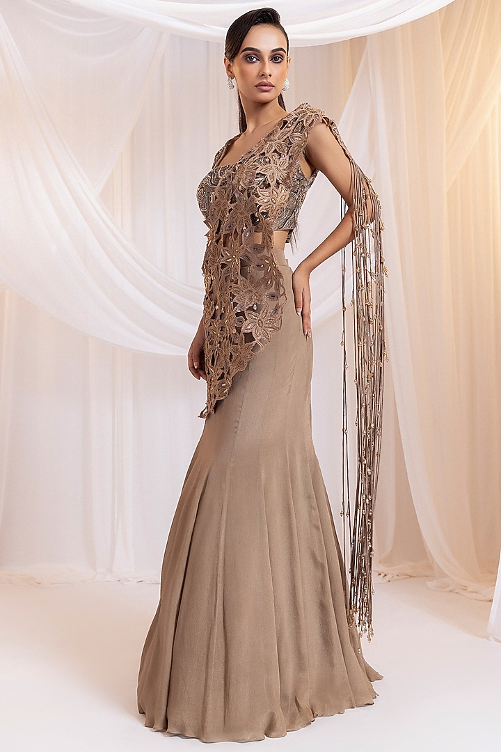 Brown Chinon & Organza Cutwork Pre-Draped Wedding Saree Set by Smriti by Anju Agarwal at Pernia's Pop Up Shop