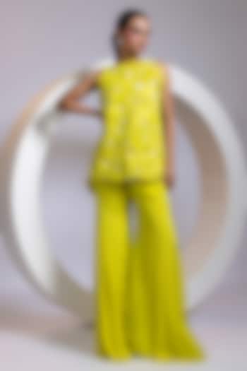Chartreuse Yellow Organza Pant Set by Smriti by Anju Agarwal at Pernia's Pop Up Shop
