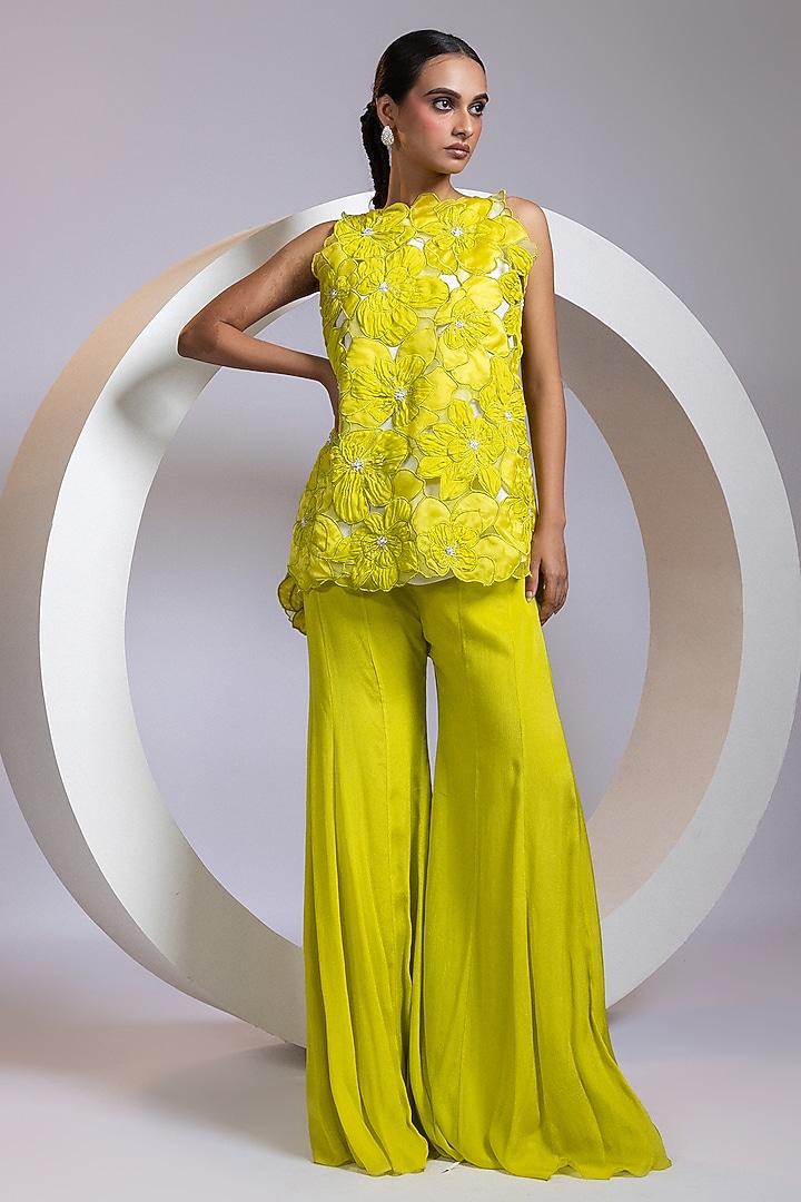 Chartreuse Yellow Organza Pant Set by Smriti by Anju Agarwal at Pernia's Pop Up Shop