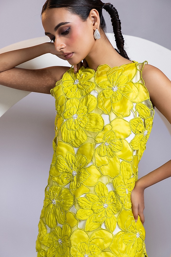 Chartreuse Yellow Organza Pant Set by Smriti by Anju Agarwal at Pernia's Pop Up Shop