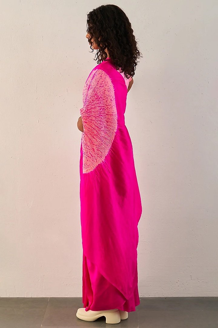 Rani Pink Silk Shibori Printed Handwoven Party Wear Saree Set by Studio Medium at Pernia's Pop Up Shop
