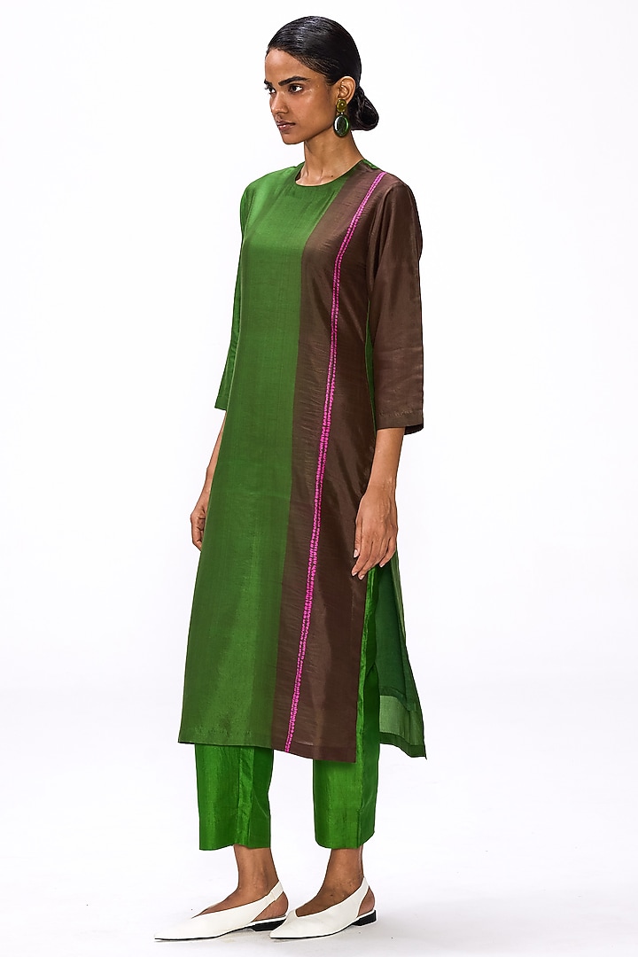 Moss Green & Purple Silk Color Blocked Kurta by Studio Medium at Pernia's Pop Up Shop