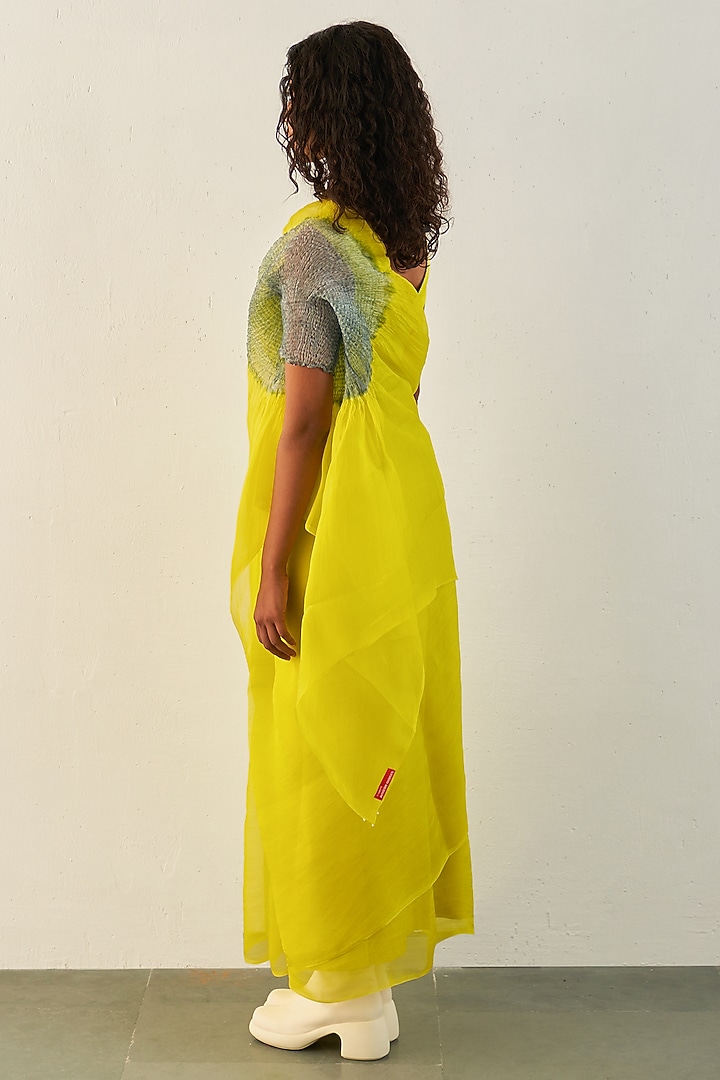 Lime & Grey Silk Organza Party Wear Saree Set by Studio Medium at Pernia's Pop Up Shop