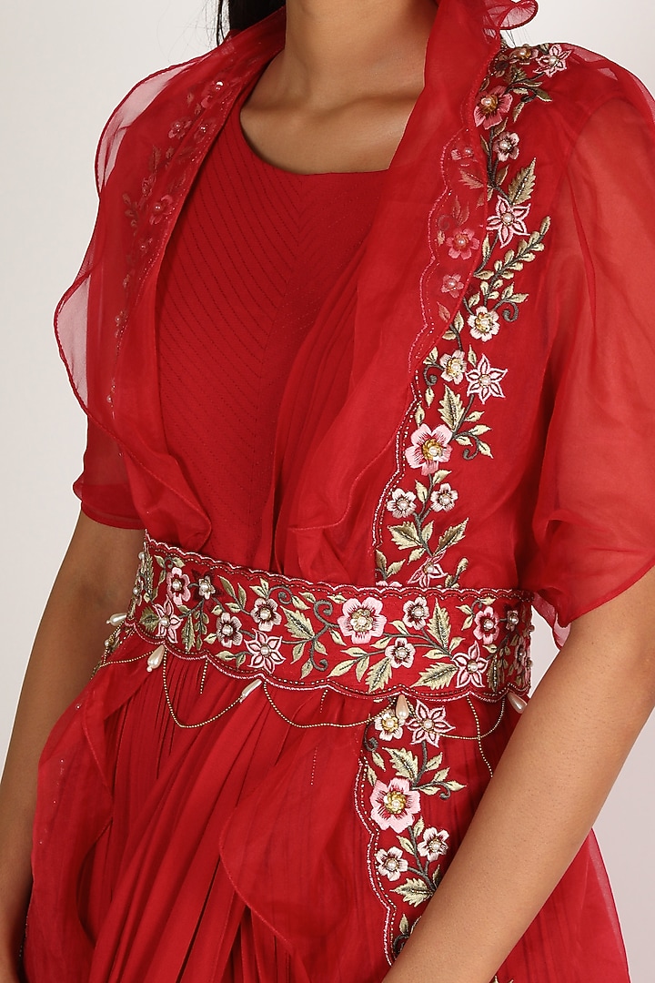Red Embroidered Engagement Gown With Cape & Belt by Miku Kumar at Pernia's Pop Up Shop