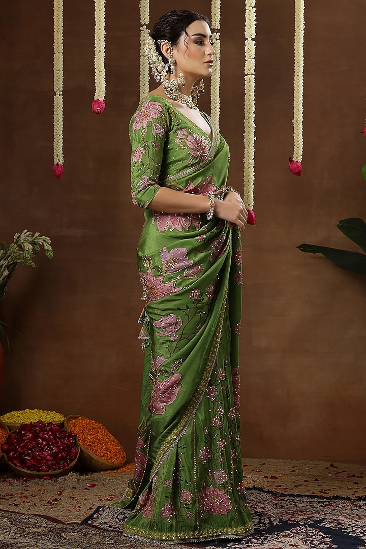 Green Georgette Shimmer Tissue Printed Pre-Draped Reception Saree Set by Miku Kumar at Pernia's Pop Up Shop