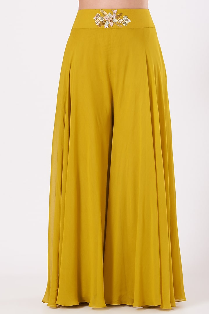 Aurora Yellow Georgette & Net Cape Set by Miku Kumar at Pernia's Pop Up Shop