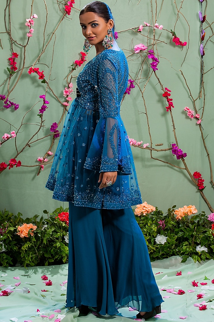 Sea Blue Embroidered Tunic Set by Miku Kumar at Pernia's Pop Up Shop