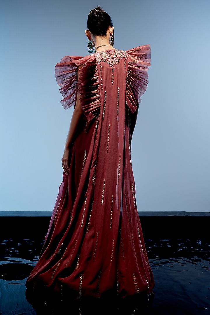 Astro Dust Satin Organza 3D Hand Embroidered Pre-Draped Reception Saree Set by Miku Kumar at Pernia's Pop Up Shop
