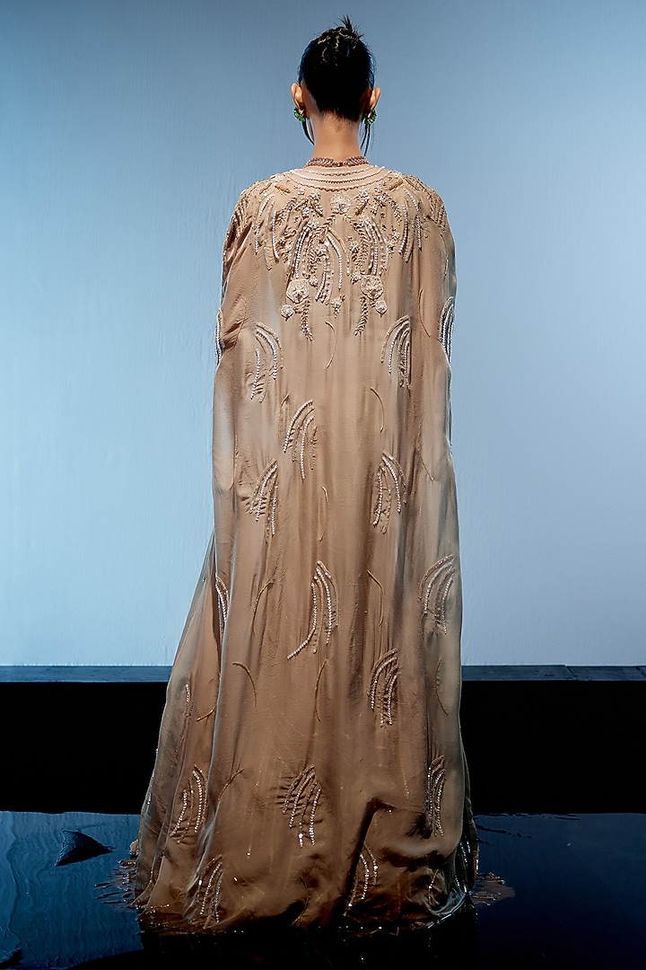 Ivory Organza & Net Hand Embellished Fish-Cut Bridal Lehenga Set by Miku Kumar at Pernia's Pop Up Shop