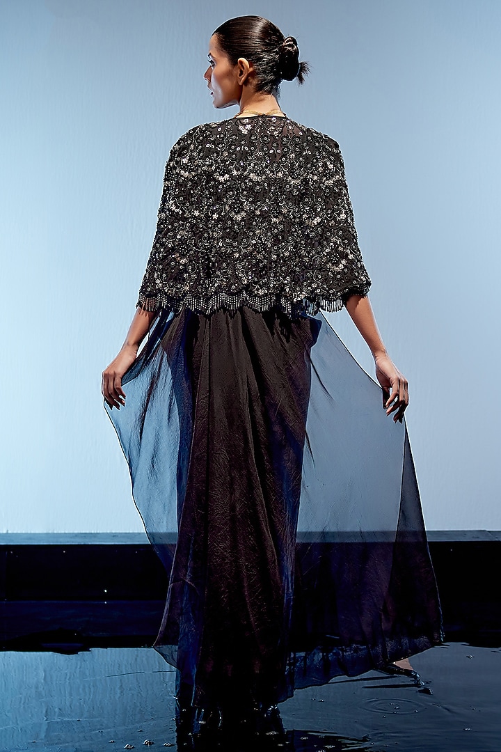 Black Satin Organza Pre-Draped Wedding Saree Set by Miku Kumar at Pernia's Pop Up Shop