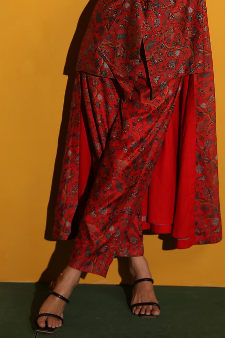 Red Chanderi High-Low Jacket Set  by Miku Kumar at Pernia's Pop Up Shop