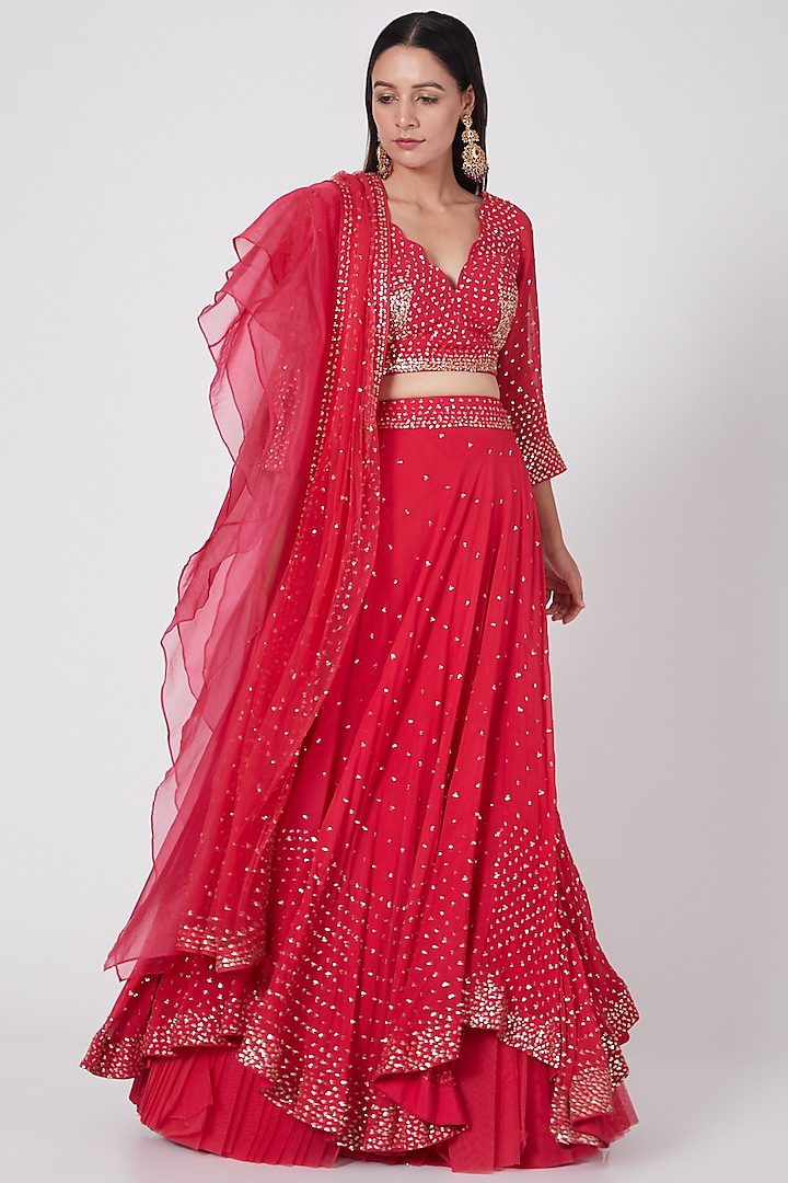 Red Embroidered Handcrafted High-Low Wedding Lehenga Set by Miku Kumar at Pernia's Pop Up Shop