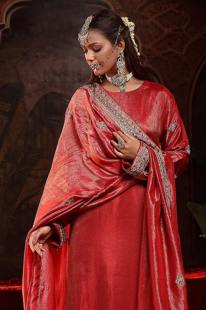 Red Tissue Organza Boota Embroidered Straight Kurta Set by Miku Kumar at Pernia's Pop Up Shop